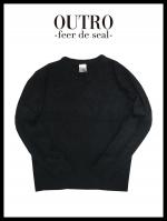 OUTRO-feer de seal- Feather Yarn Knit BLK