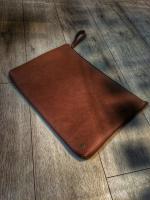 FLASHBACK15AWǿHeavy Hybrid Leather Shield Studs Cluch Bag